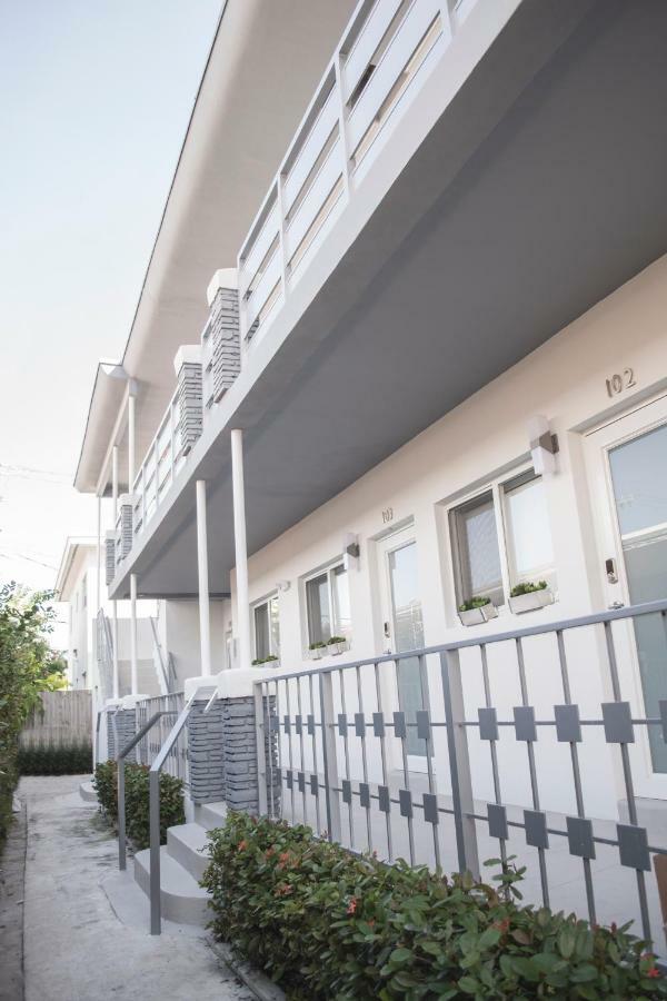 الشقق الفندقية ميامي بيتشفي  Sobe Lux المظهر الخارجي الصورة